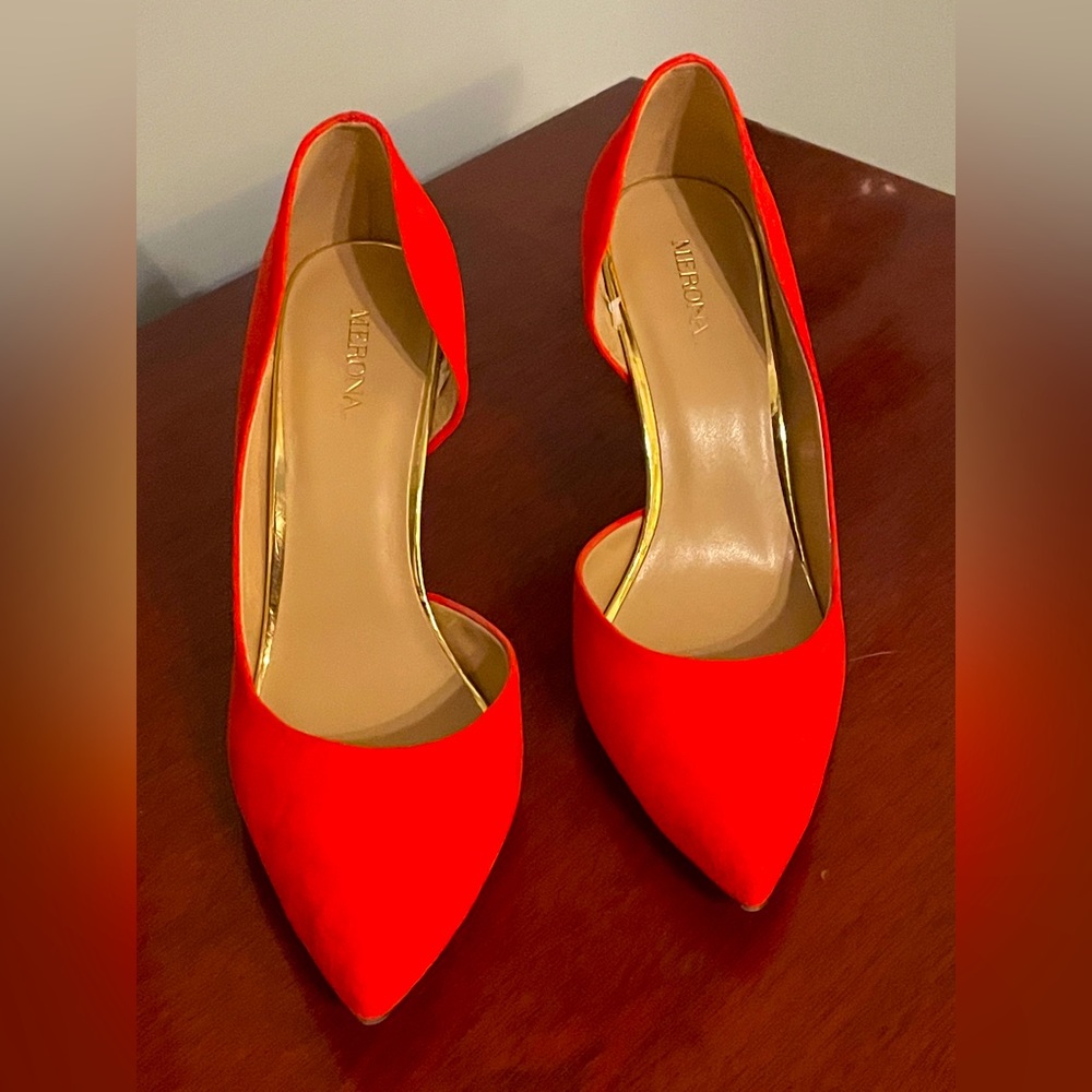 Merona Suede Pumps